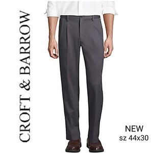 Croft & Barrow Pleated Front No Iron Stretch Gray Khaki Pants NEW